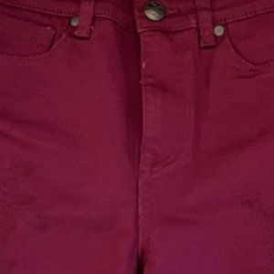 DG2 Women's jeans Classic stretch cranberry skinny with same tone embroidery